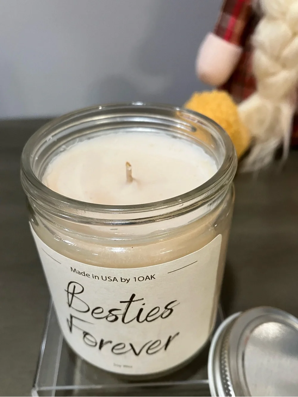 Besties Forever Scented Soy Candle - Cream- Vanilla scent